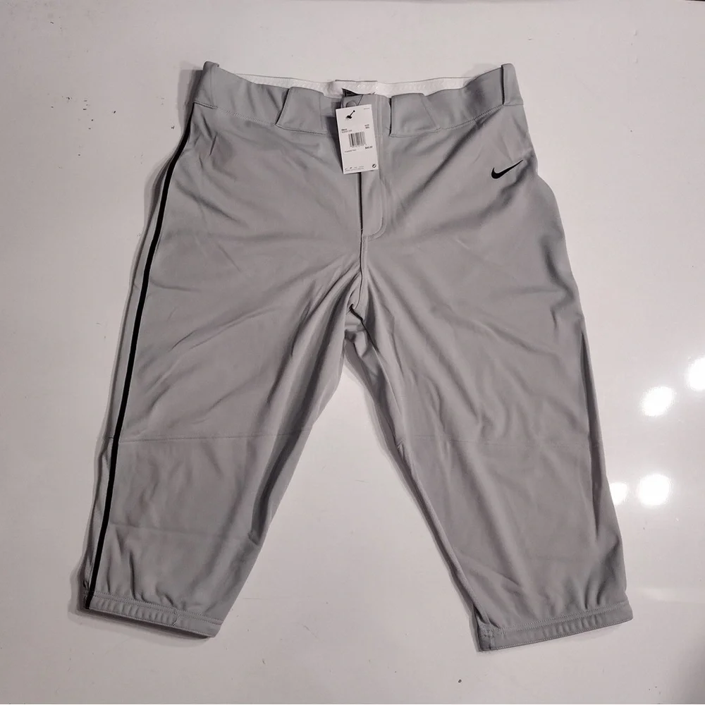 Nike Gray Athletic Bottoms size XXL brand new w tags
